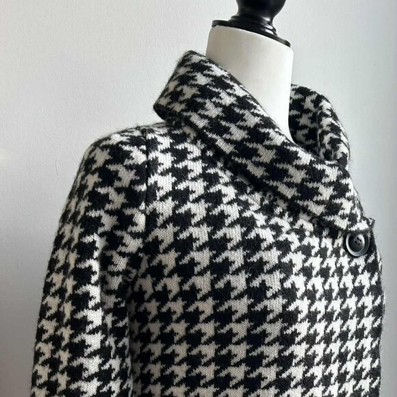 Ellen Tracy Black & White Houndstooth Foldover Collar Swing Knit Jacket – US S - Picture 4 of 10